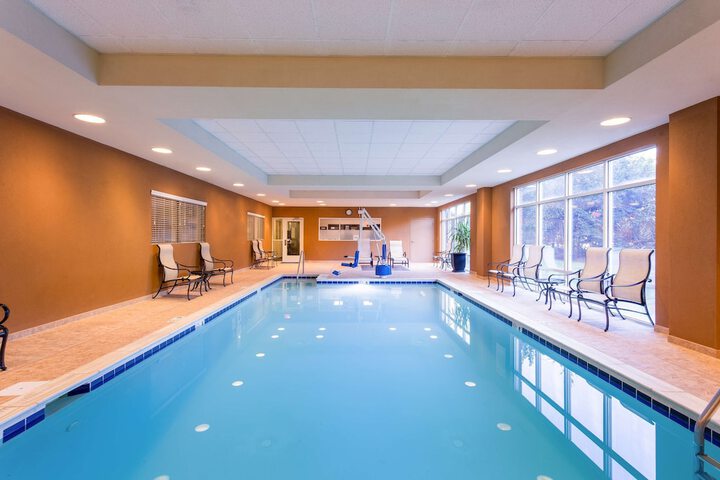 Pool 4 of 44