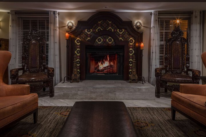 Hotel Interior 14 of 39