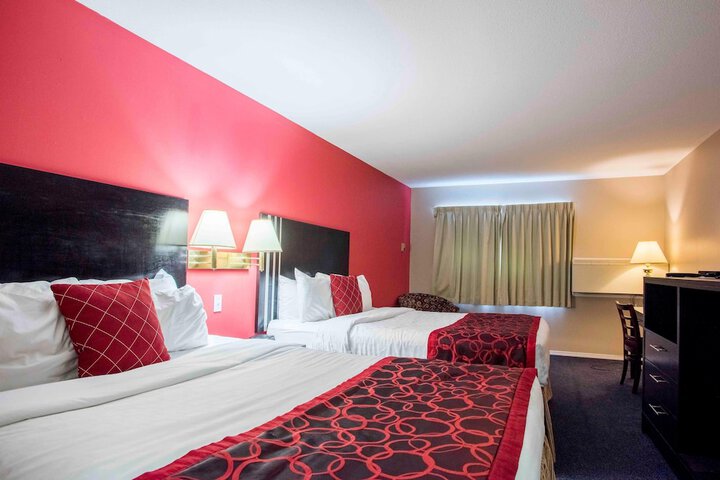 Ramada by Wyndham 100 Mile House