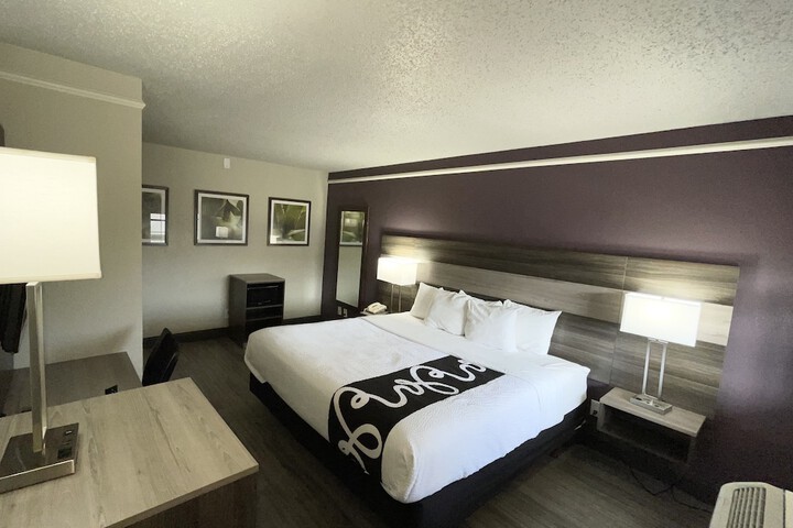Room 26 of 50