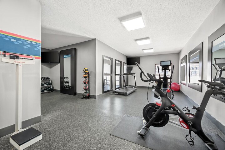 Hampton Inn Bloomington West