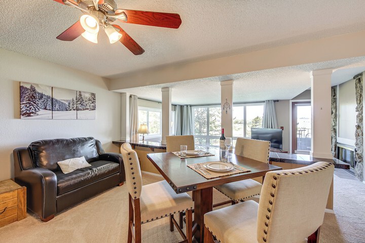 Ski-in / out Granby Ranch Condo w/ Balcony!