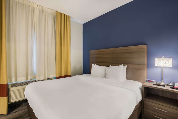 MainStay Suites Joliet I-80