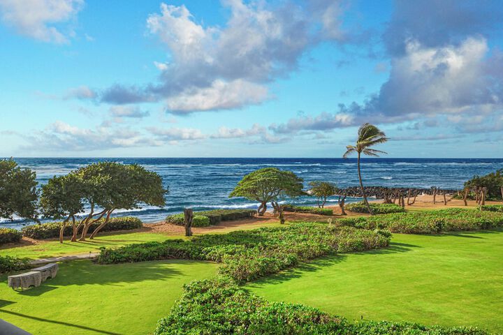 Waipouli Beach Resorts & Spa Kauai by OUTRIGGER