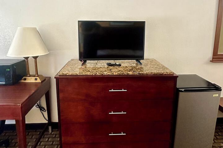 Room 14 of 20