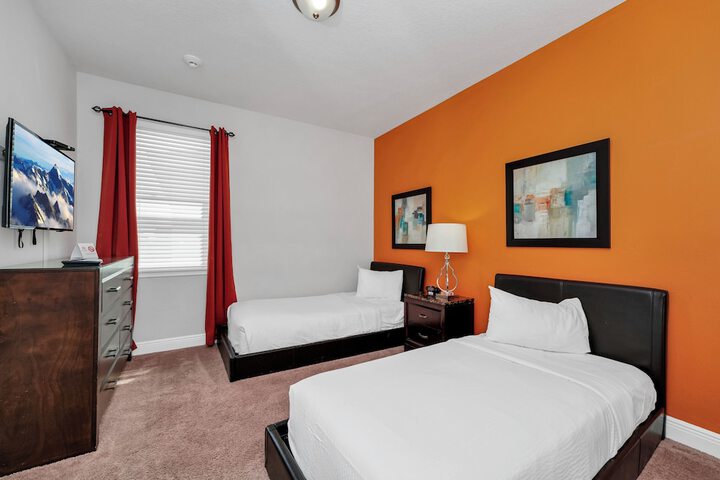 Encore Resort and Water Park at Reunion by Rentyl
