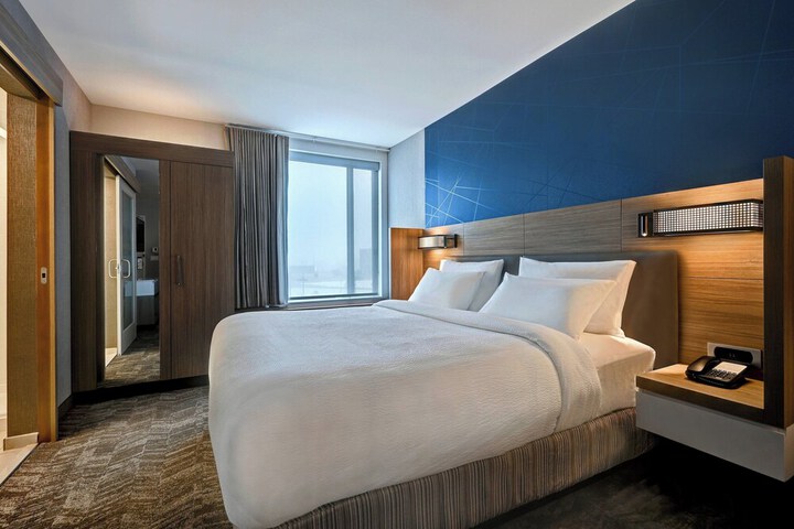 Room 20 of 40