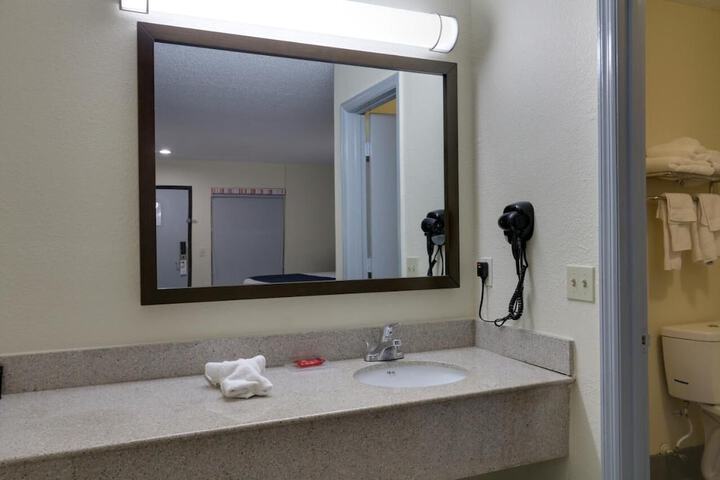 Baymont by Wyndham Ridgeland I-95