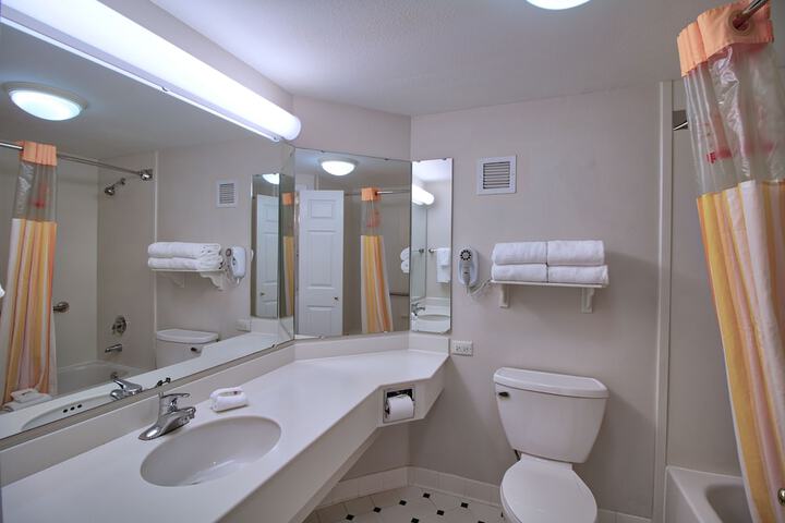 Room 42 of 53