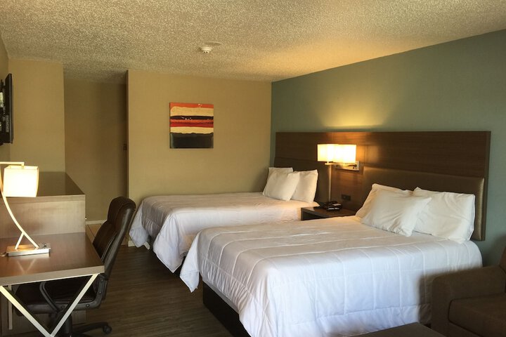 Room 25 of 42