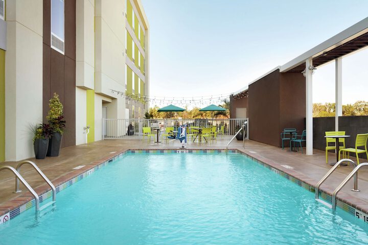 Pool 3 of 25