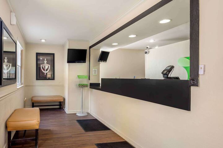 Hotel Interior 7 of 29