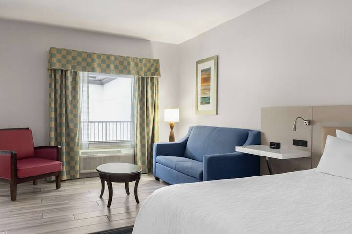 Room 36 of 75