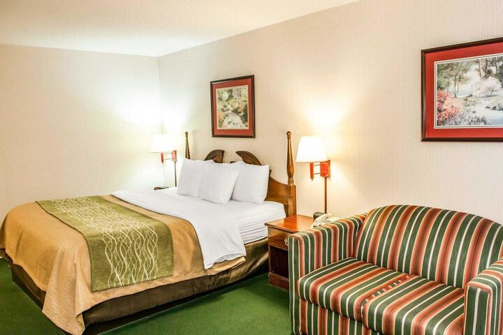 Room 34 of 57