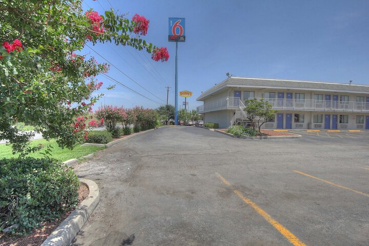 Hotel 4 of 37