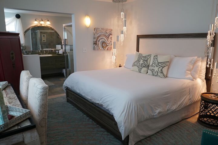 White Orchid Inn & Spa