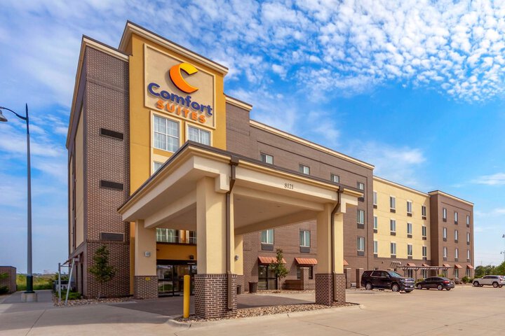 Hotel 2 of 40