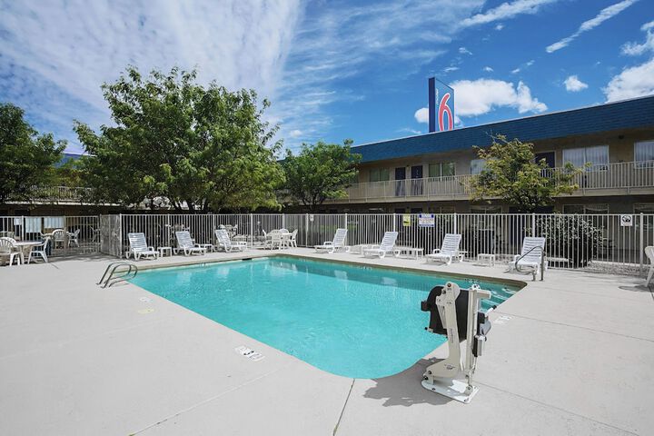 Motel 6 Holbrook AZ