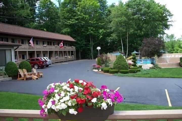 Hotel 13 of 65