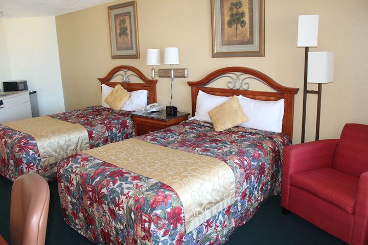 Room 16 of 33