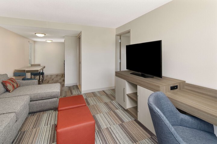 Room 15 of 31