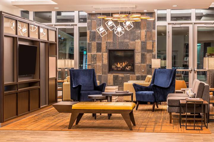 Holiday Inn Joplin by IHG