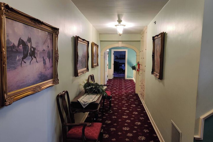Montague Inn
