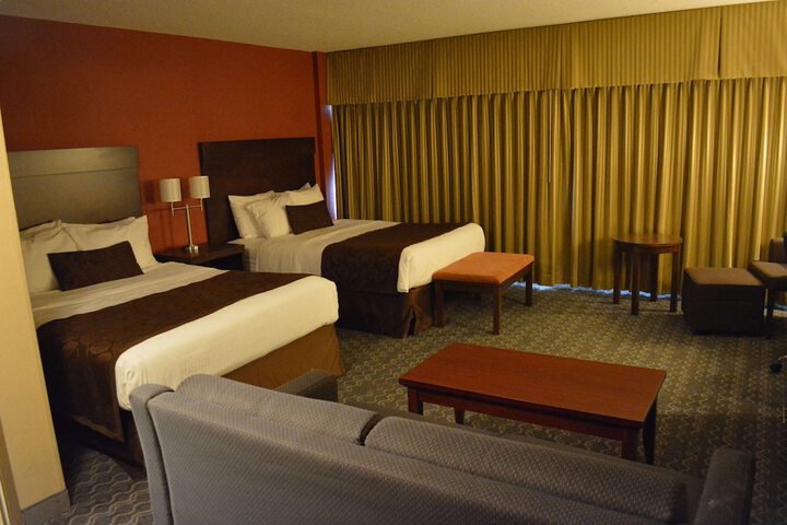 Room 13 of 46