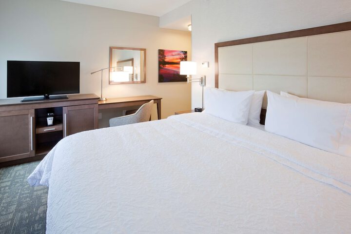 Hampton Inn Spicer Green Lake