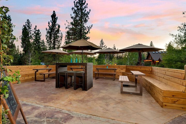 Chalet View Lodge