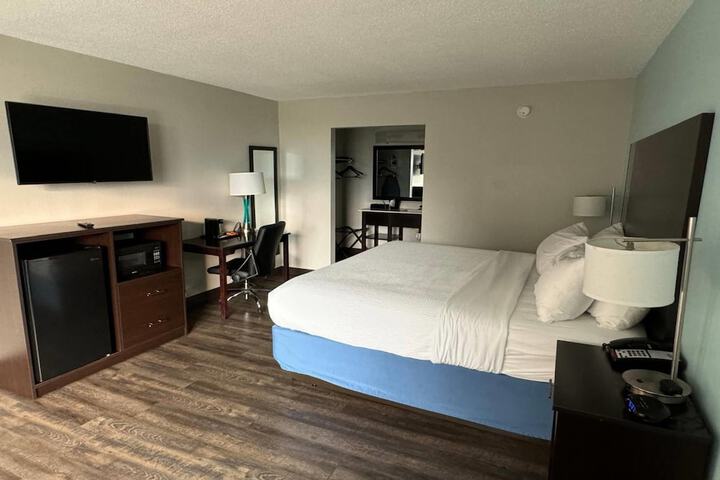 Days Inn by Wyndham Goldsboro