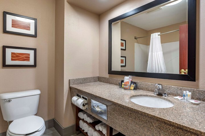 Comfort Inn & Suites Lawrenceburg