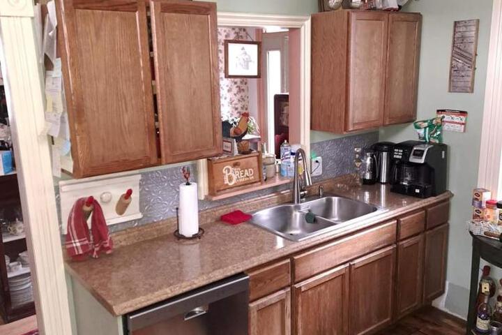 The Mays Place Bed and Breakfast