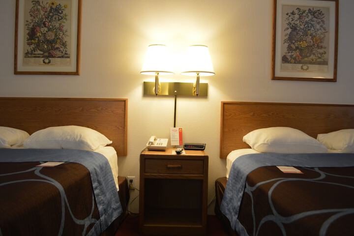 Room 34 of 54