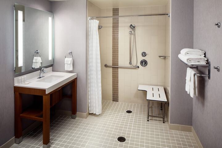 Hyatt Place Nashville Downtown