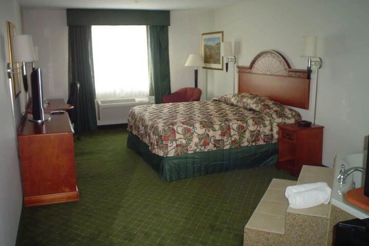 Room 14 of 41