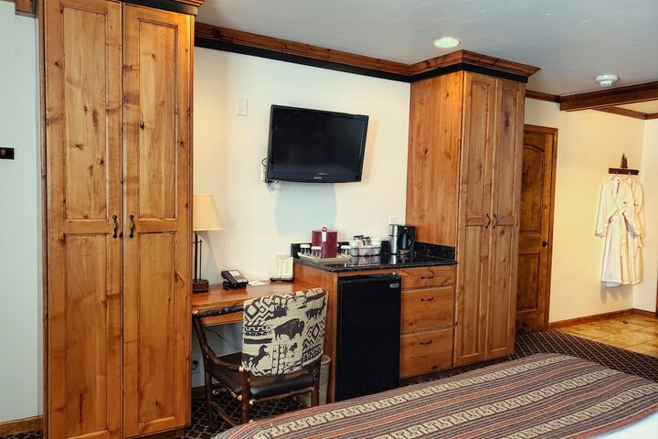 Room 41 of 59