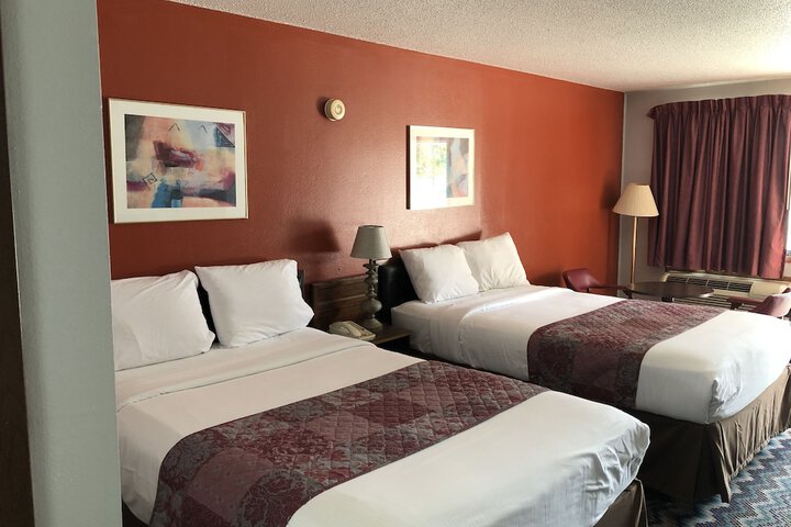 Room 51 of 84