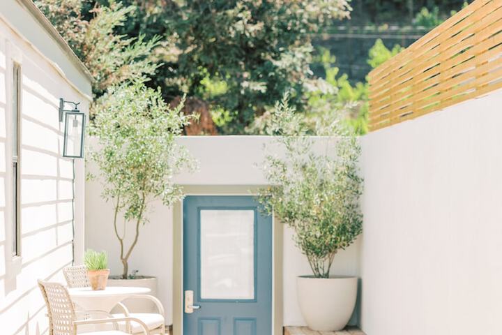 Terrace/Patio 184 of 212