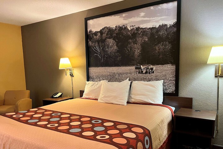 Room 22 of 25
