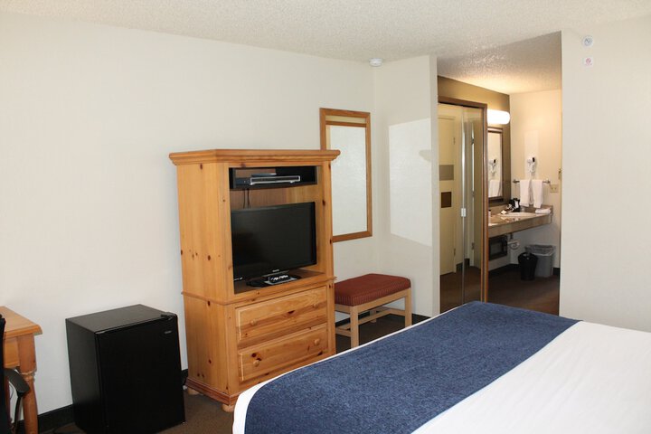 Room 35 of 44