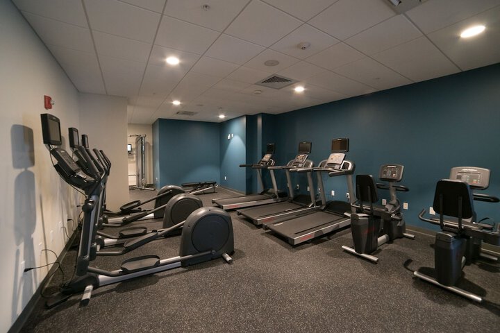 Holiday Inn Express & Suites Panama City Beach - Beachfront by IHG
