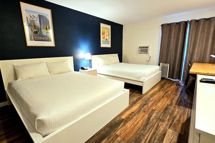 Cloud 9 Inn