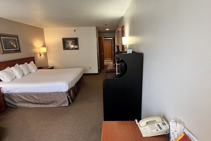 Serena Inn & Suites - Sundance