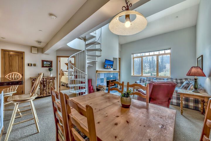 Luxury 2br + Loft Lodge at Kirkwood Unbeatable Location 2 Bedroom Condo by RedAwning