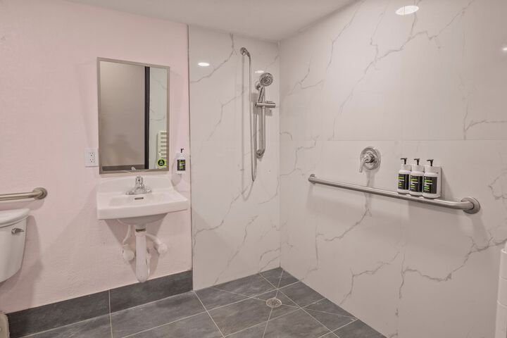 B & B Hotel Miami Airport