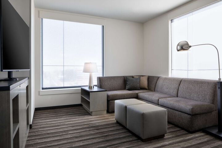 Room 18 of 36