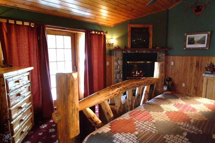 Room 15 of 51