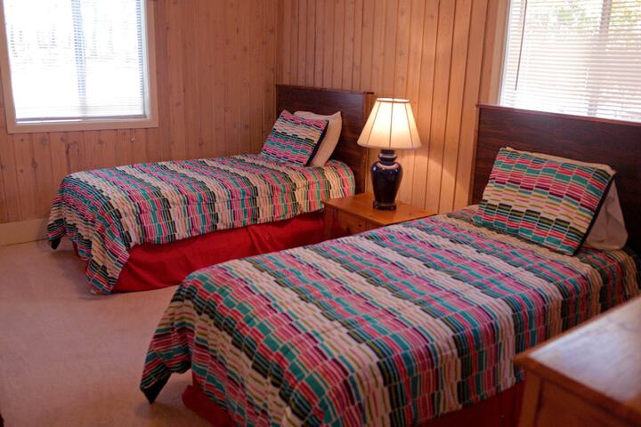 Room 175 of 399