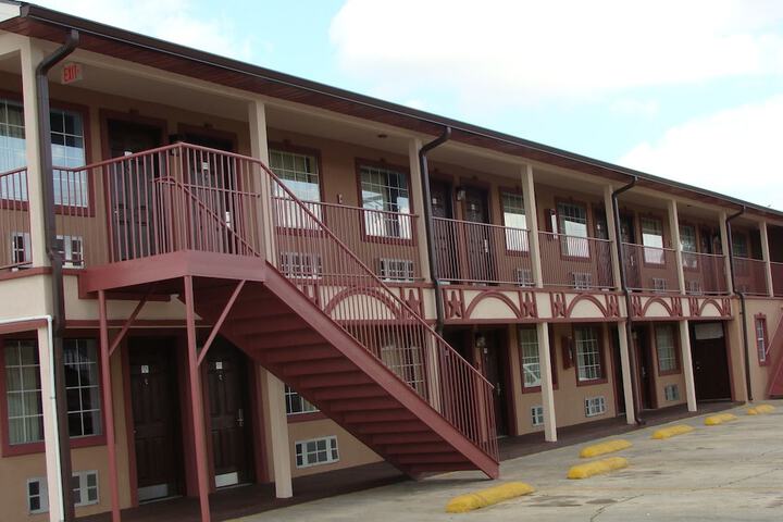 Hotel 3 of 22